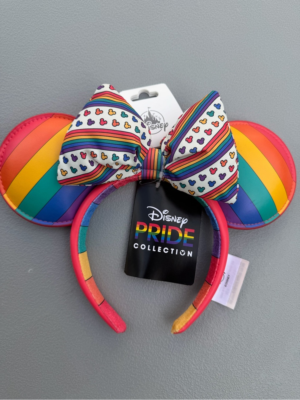 Disney Parks Authentic Pride Rainbow and Hearts Minnie Mouse Ears Headband NEW